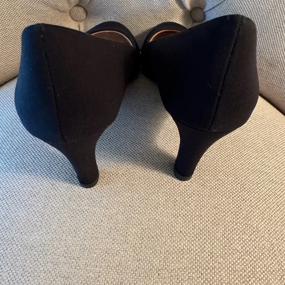 Abella Black Heels Classic Elegance - Picture 4 of 4